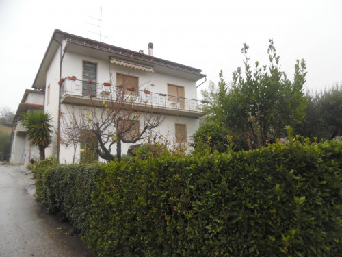 Casa singola in vendita a Colli del Tronto