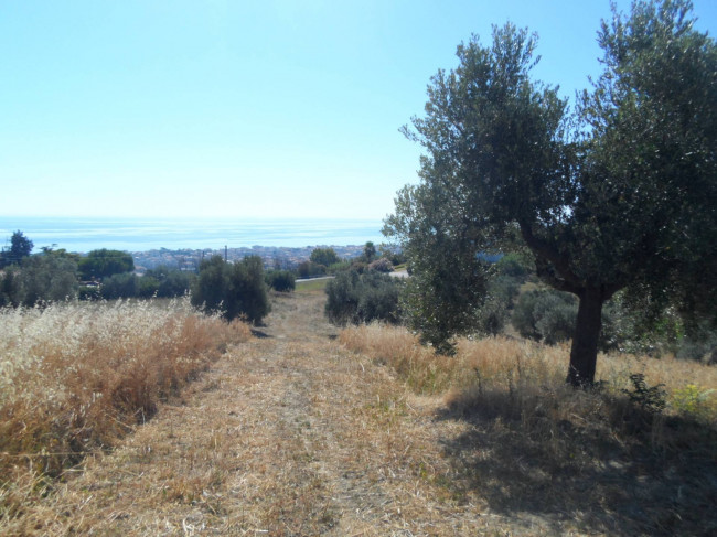 Casolare in vendita a Tortoreto