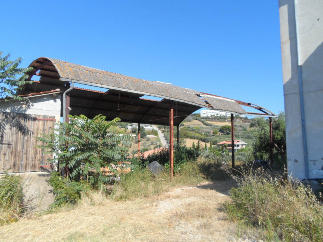 Casolare in vendita a Tortoreto