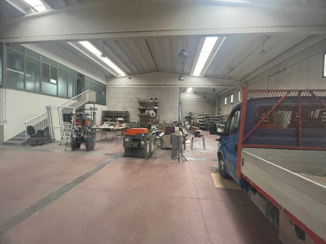 Capannone in vendita a Monteprandone