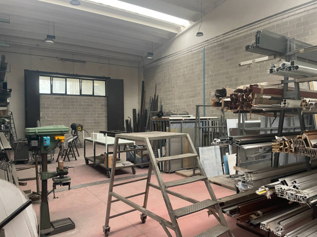 Capannone in vendita a Monteprandone