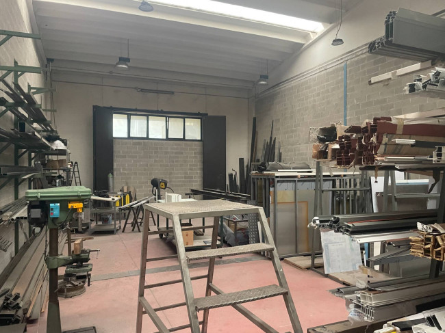 Capannone in vendita a Monteprandone