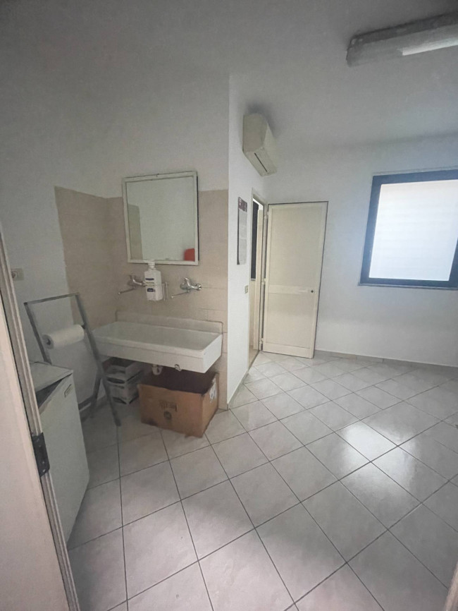 Capannone in vendita a Monteprandone