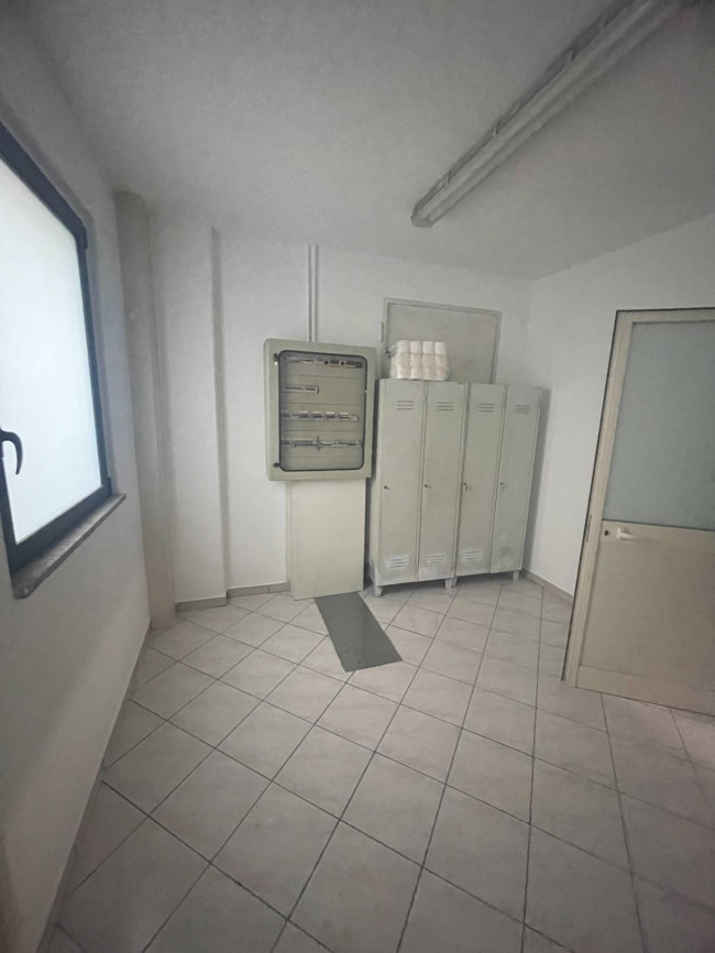 Capannone in vendita a Monteprandone