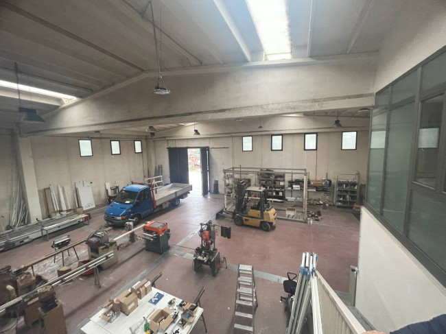 Capannone in vendita a Monteprandone