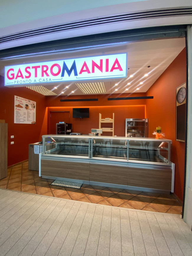 Gastronomia - Pasta all'uovo - pasticceria in vendita a San Benedetto del Tronto