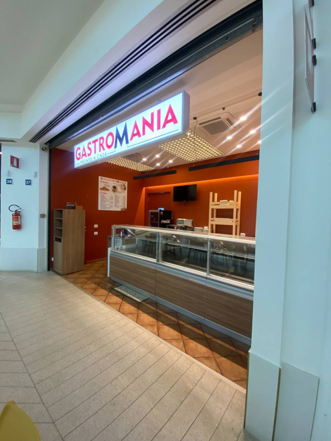 Gastronomia - Pasta all'uovo - pasticceria in vendita a San Benedetto del Tronto