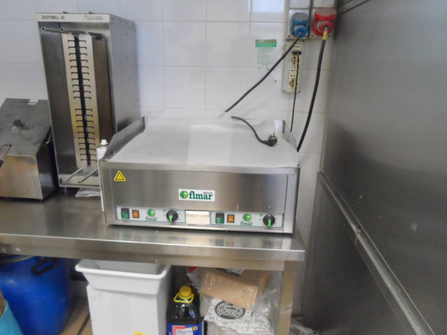 Pizzeria al taglio e d'asporto in vendita a San Benedetto del Tronto