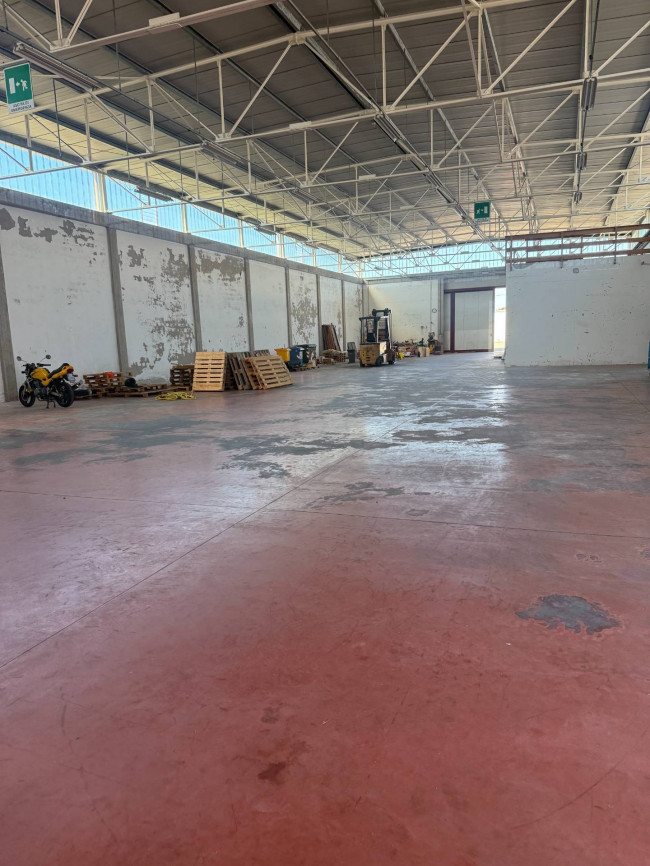Capannone in affitto a San Benedetto del Tronto