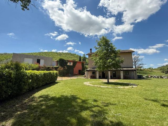 Casa singola in vendita a Carassai