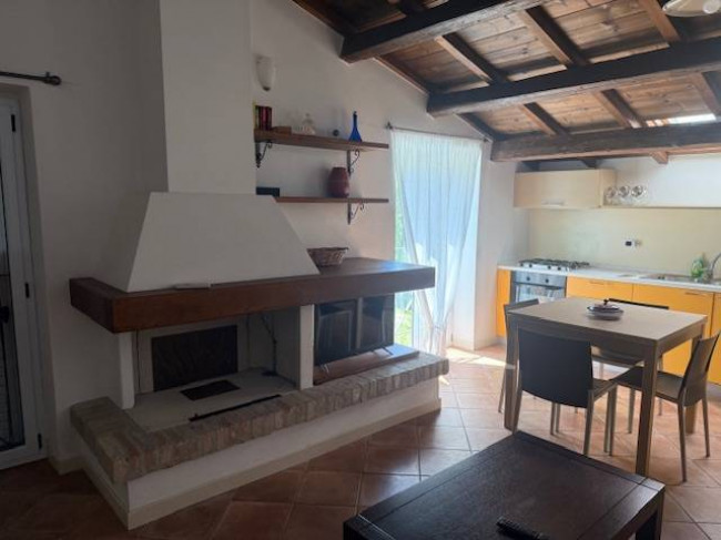 Bed & Breakfast in vendita a Carassai