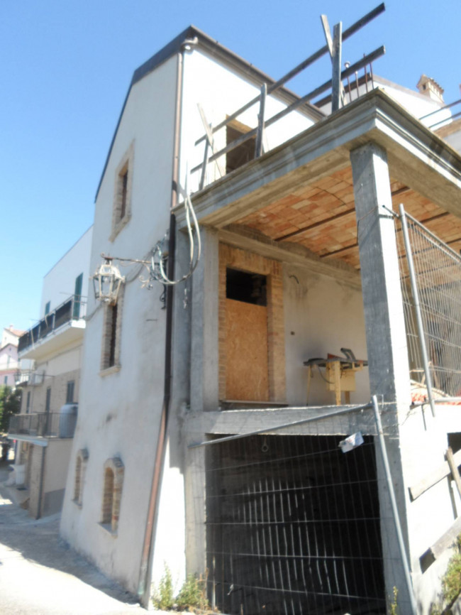 Casa indipendente in vendita a Tortoreto