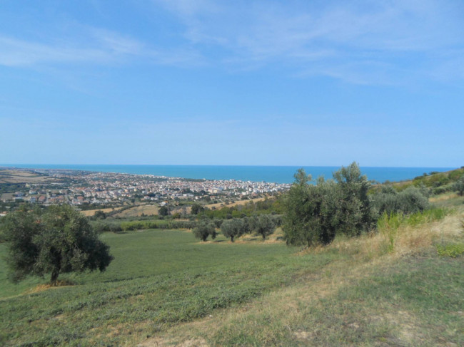Terreno edificabile in vendita a Tortoreto