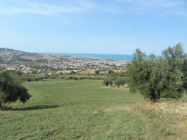 Terreno edificabile in vendita a Tortoreto