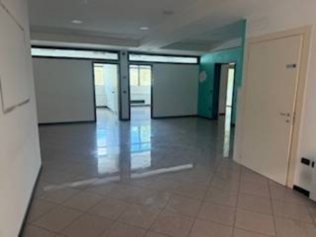 Studio/Ufficio in affitto a San Benedetto del Tronto