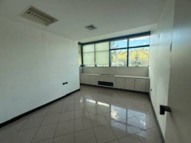 Studio/Ufficio in affitto a San Benedetto del Tronto