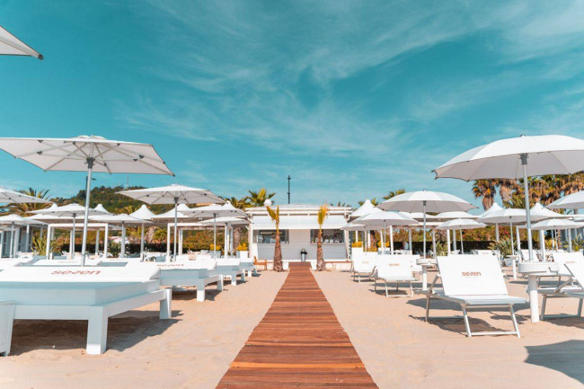 Stabilimento balneare in affitto a Grottammare