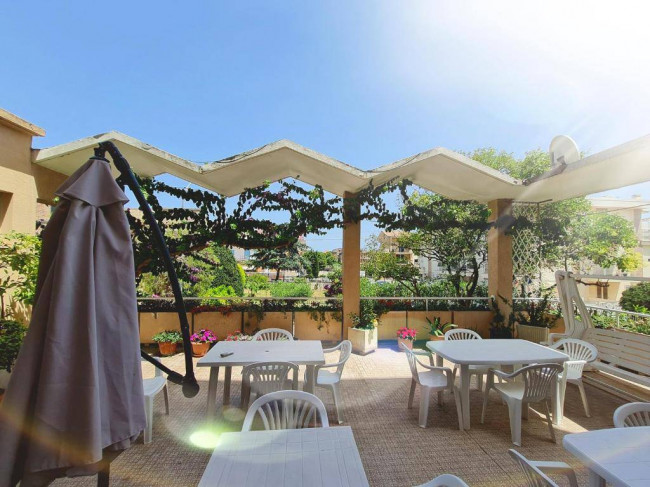 Hotel in vendita a Porto San Giorgio