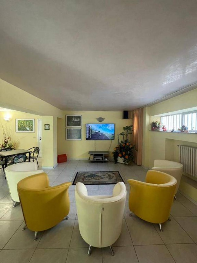 Hotel in vendita a Porto San Giorgio