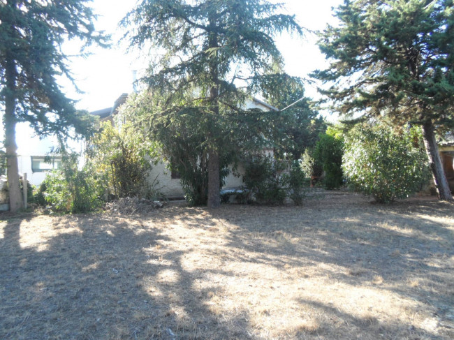 Casa indipendente in vendita a Monsampolo del Tronto