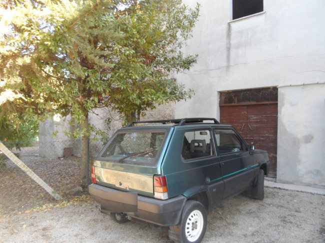 Casa indipendente in vendita a Monsampolo del Tronto