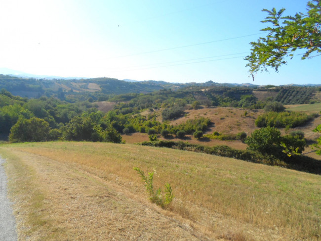 Casa indipendente in vendita a Monsampolo del Tronto