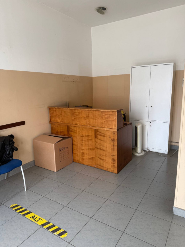 Locale commerciale in affitto a San Benedetto del Tronto