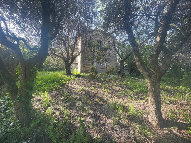 Casolare in vendita a San Benedetto del Tronto