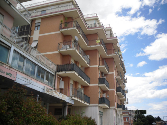 Appartamento in vendita a Monsampolo del Tronto