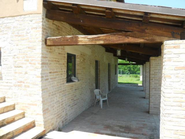 Casa singola in vendita a Carassai