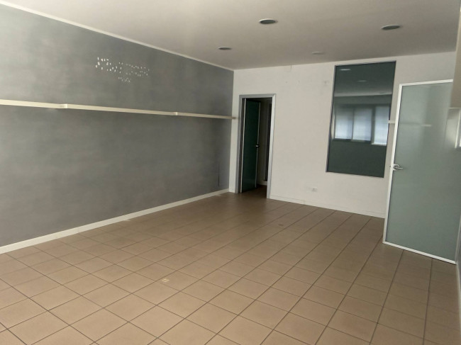 Studio/Ufficio in affitto a San Benedetto del Tronto