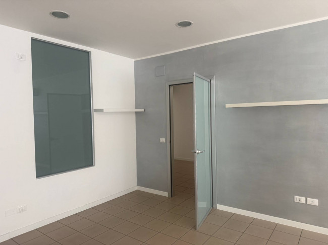 Studio/Ufficio in affitto a San Benedetto del Tronto