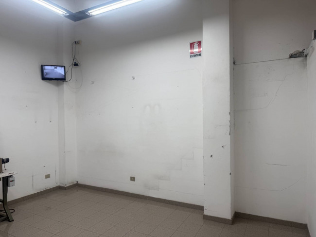 Locale commerciale in affitto a San Benedetto del Tronto