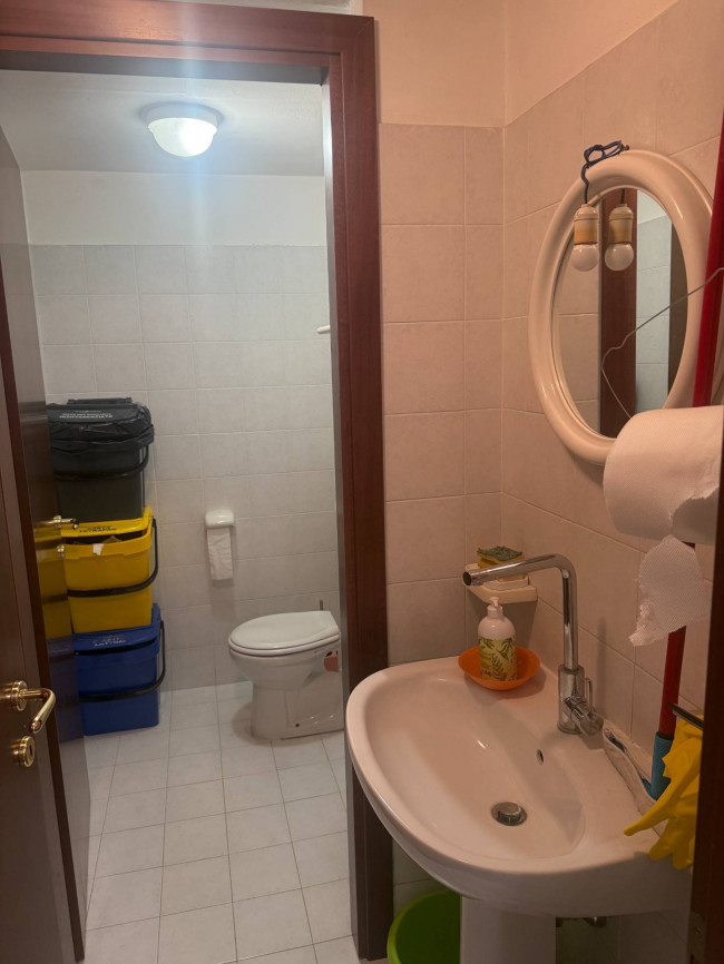 Locale commerciale in affitto a San Benedetto del Tronto