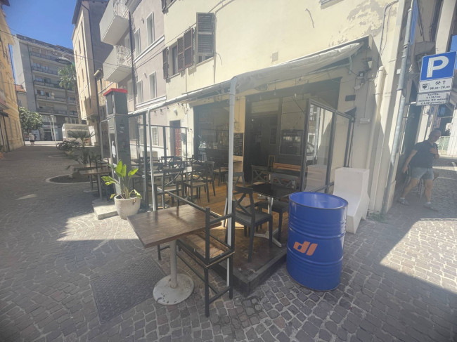 Bar Ristorante in vendita a San Benedetto del Tronto