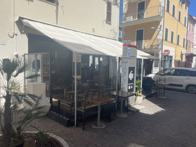 Bar Ristorante in vendita a San Benedetto del Tronto