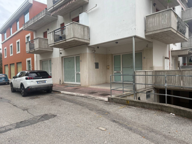 Magazzino - deposito in affitto a San Benedetto del Tronto