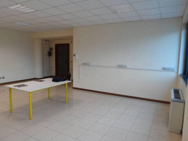 Studio/Ufficio in affitto a San Benedetto del Tronto