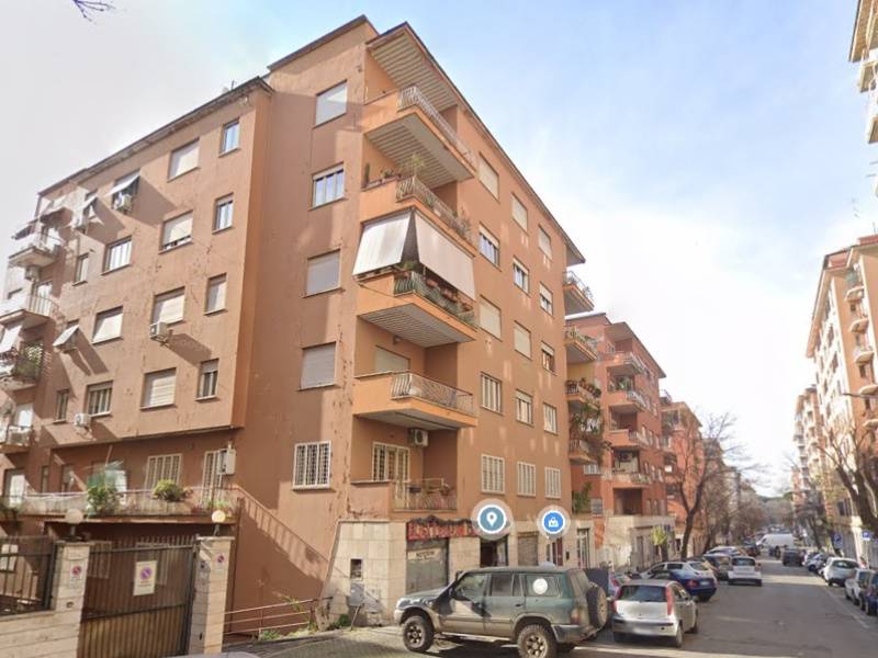 1231524 Pentalocale in Via Vetulonia, Roma, Zona San Giovanni