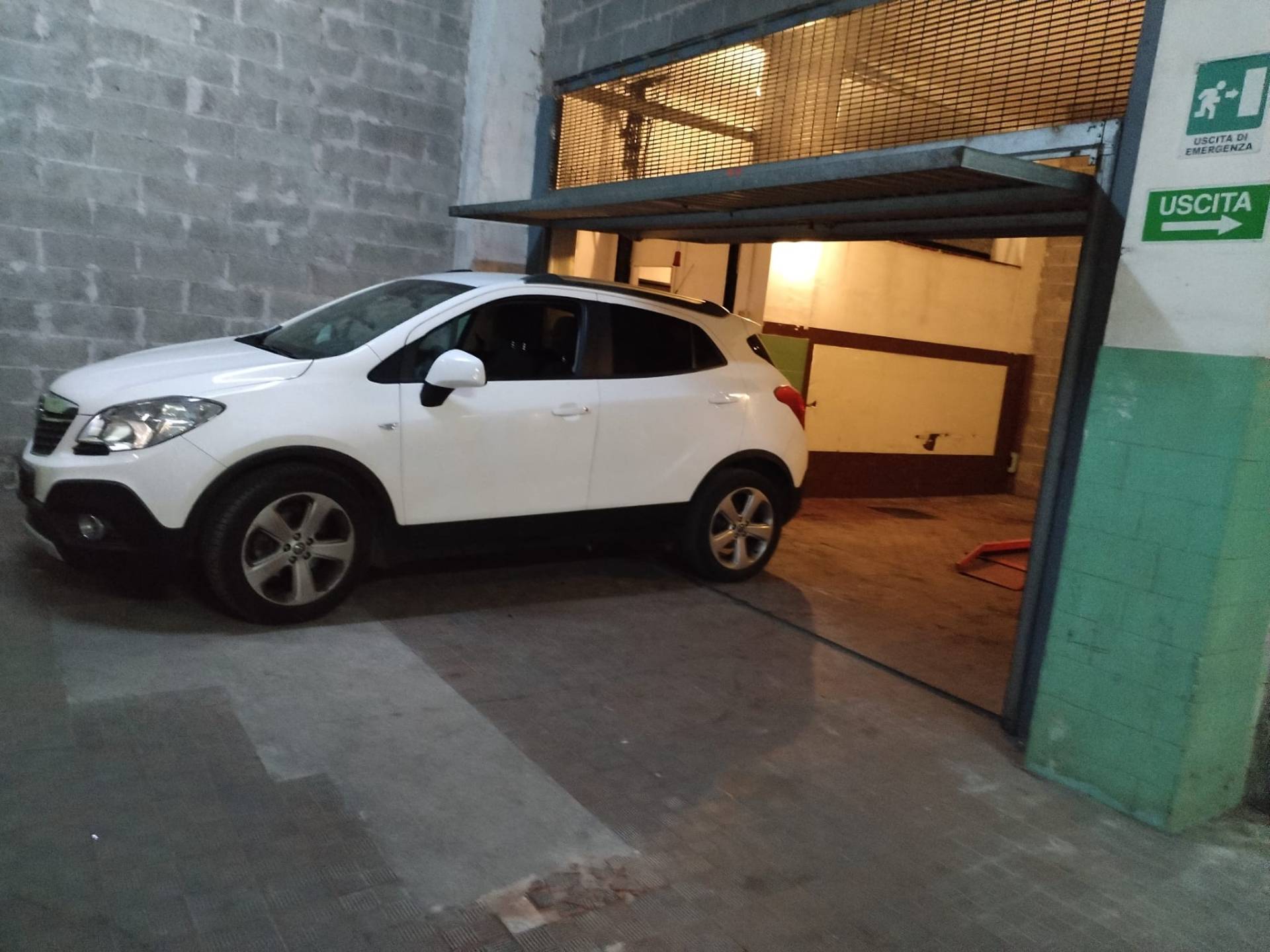 1232023  in Viale Degli Ammiragli, Roma, Zona Cipro