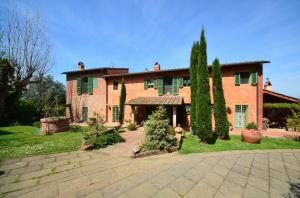 Villa in vendita a Palaia