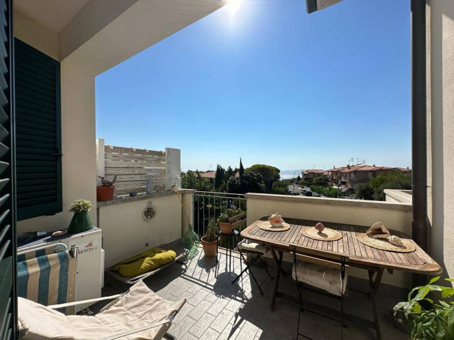 Appartamento in vendita a Rosignano Marittimo