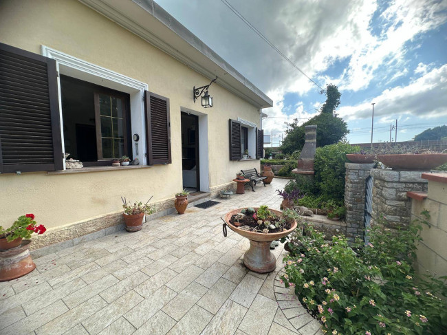 Casa singola in vendita a Rosignano Marittimo