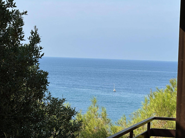 Appartamento vista mare in vendita a Rosignano Marittimo