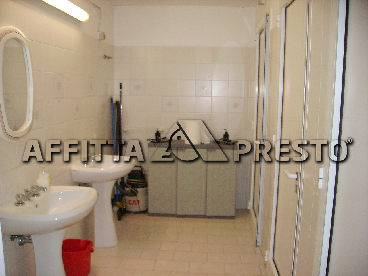 Capannone Commerciale LIVORNO affitto  Picchianti  Affitta Presto Agenzia Livorno