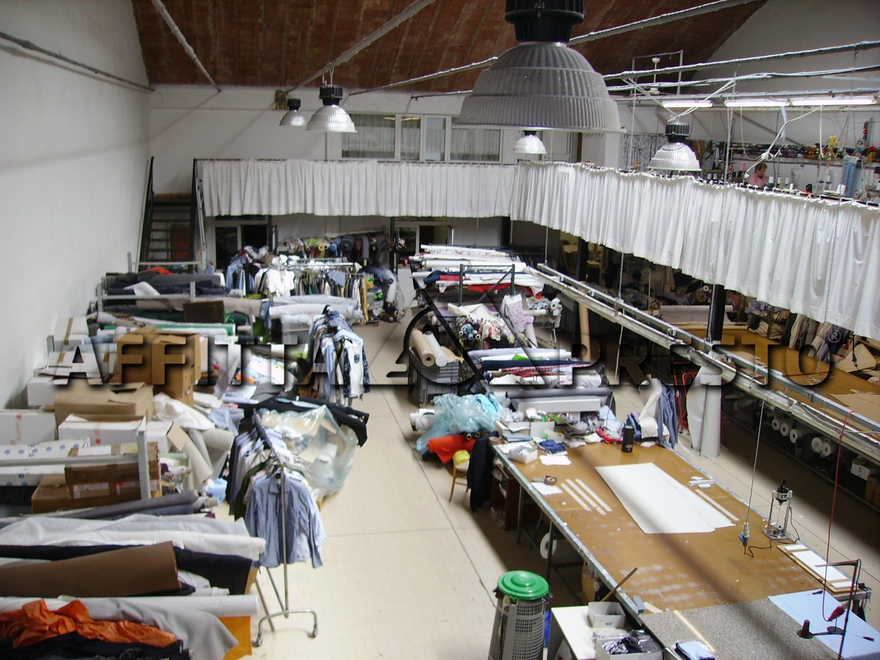  livorno affitto quart: picchianti affitta-presto-agenzia-livorno