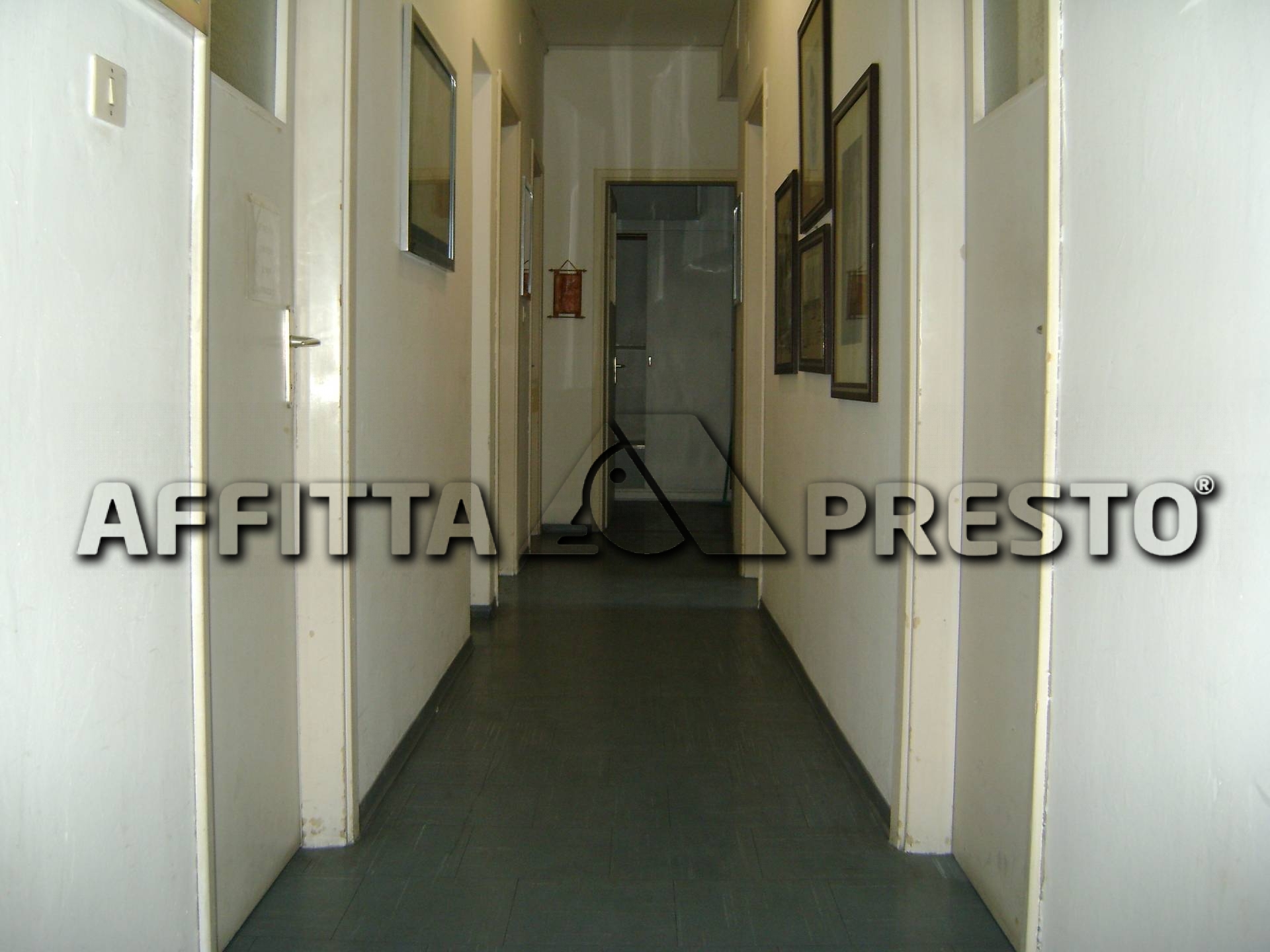 Ufficio - Loc.Com. LIVORNO affitto  Centro storico  Affitta Presto Agenzia Livorno