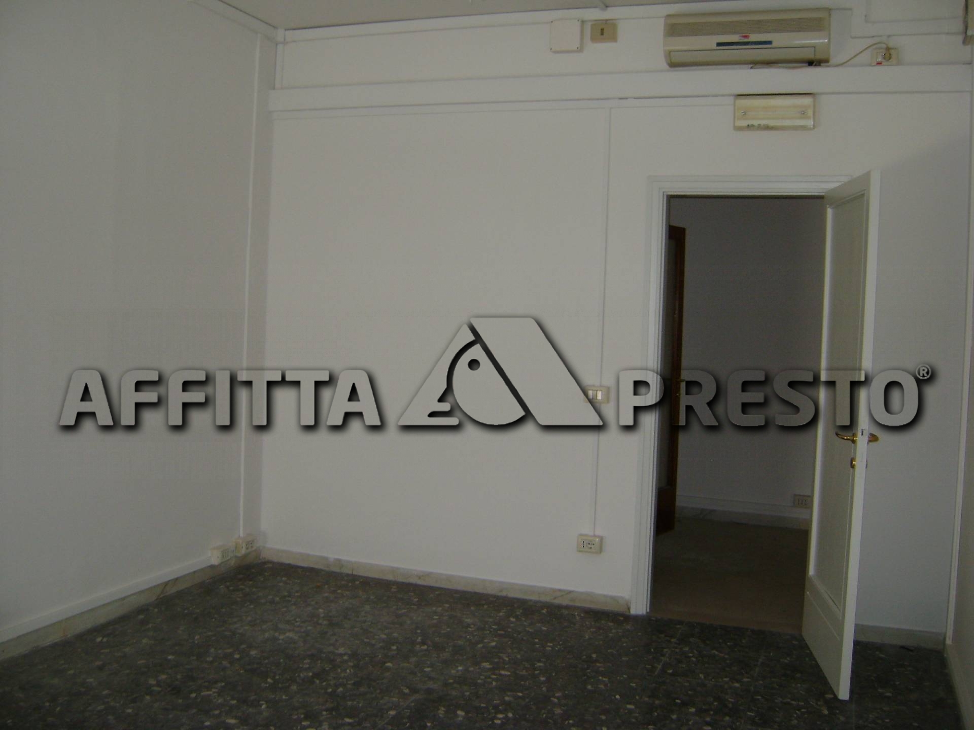  livorno affitto quart: centro storico affitta-presto-agenzia-livorno