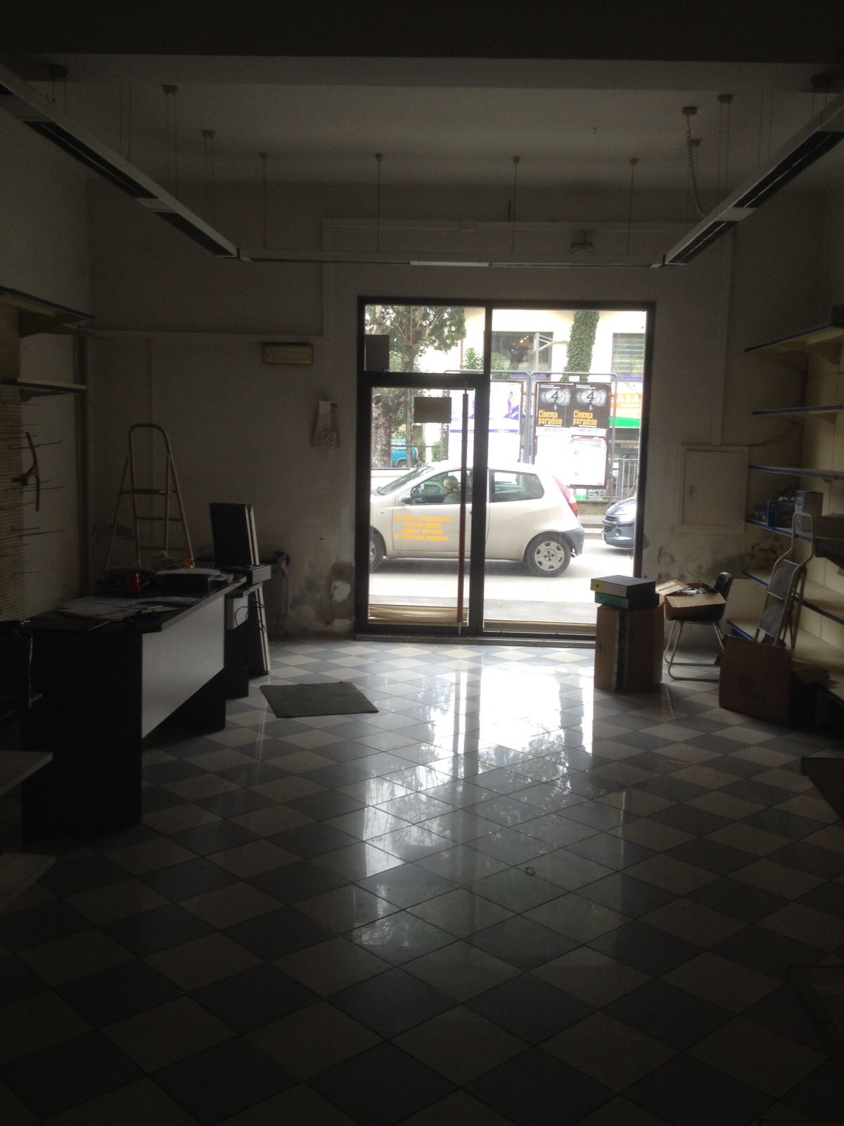 Foto - Fondo Commerciale In Affitto A Certaldo