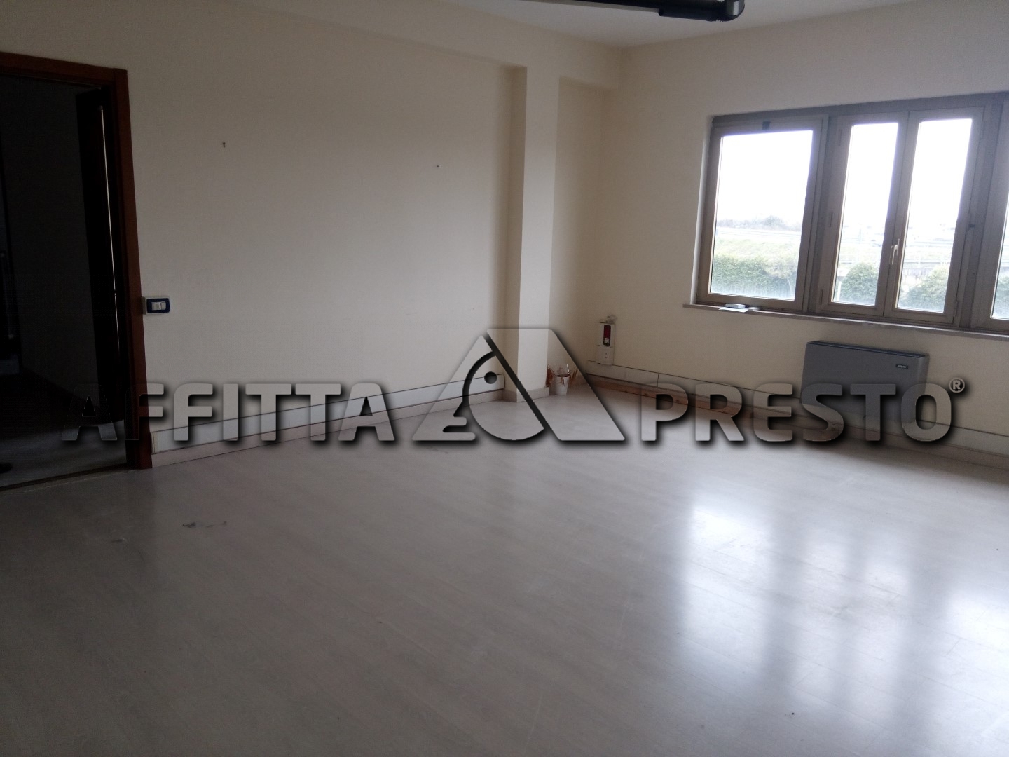  pisa affitto quart: porta a mare affitta-presto-agenzia-pisa